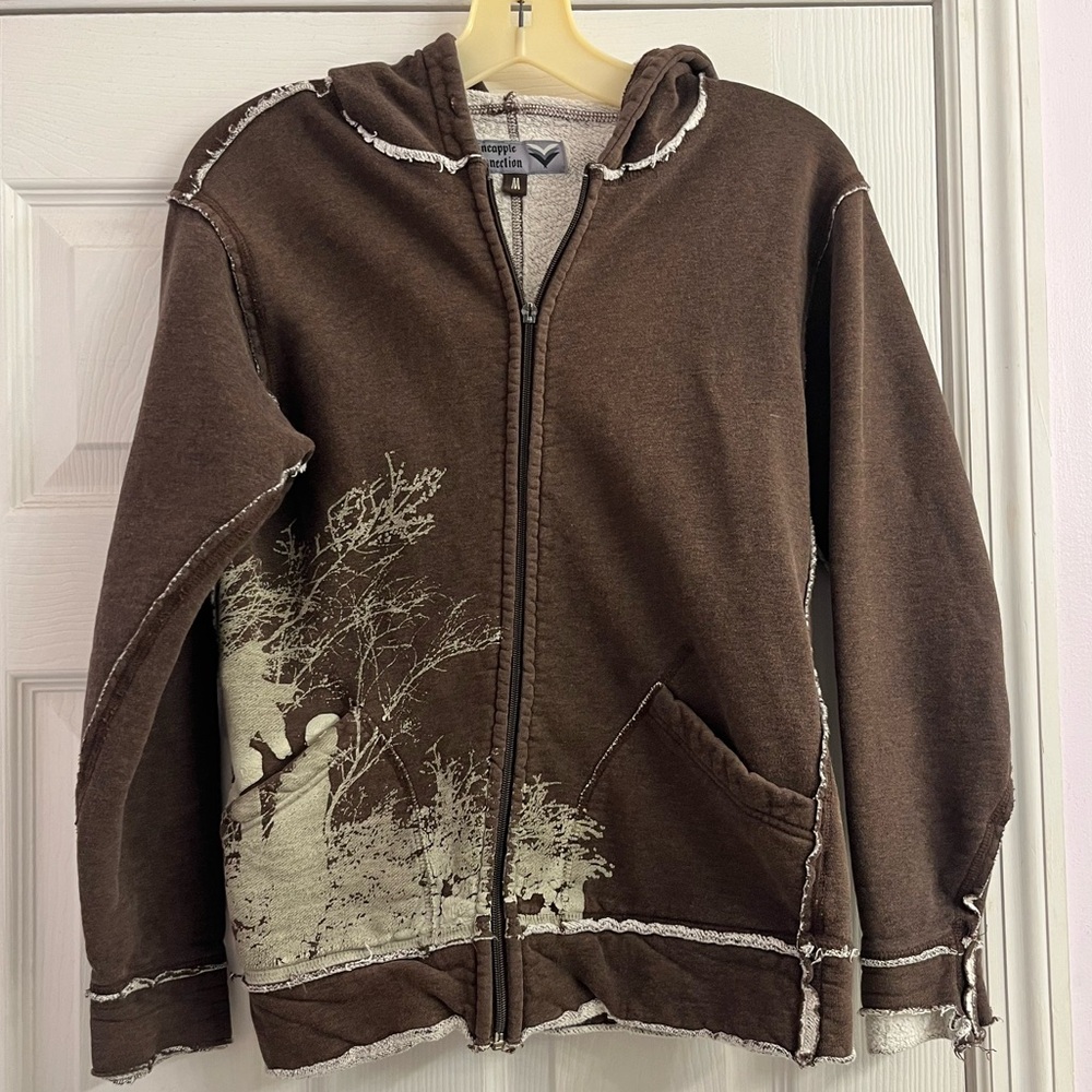 Pineapple Connection Distressed Brown Hooded Jacket Landscape Scene Youth M
